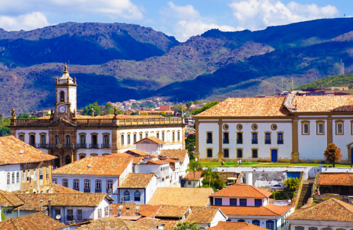 Inverno impulsiona turismo em Minas Gerais e aquece economia de cidades serranas